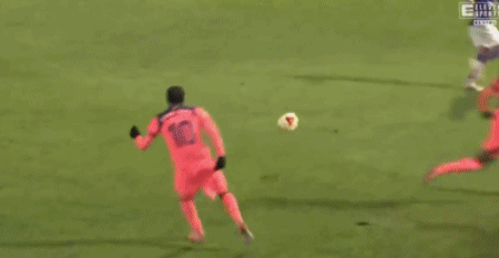 巴萨赛季首败露：对决瓜达拉哈拉的简单介绍