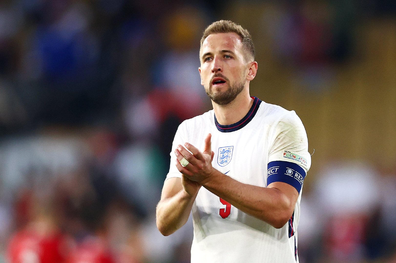 英格兰战平匈牙利,小组头名岌岌可危的简单介绍 英格兰战平匈牙利,小组头名岌岌可危的简单介绍