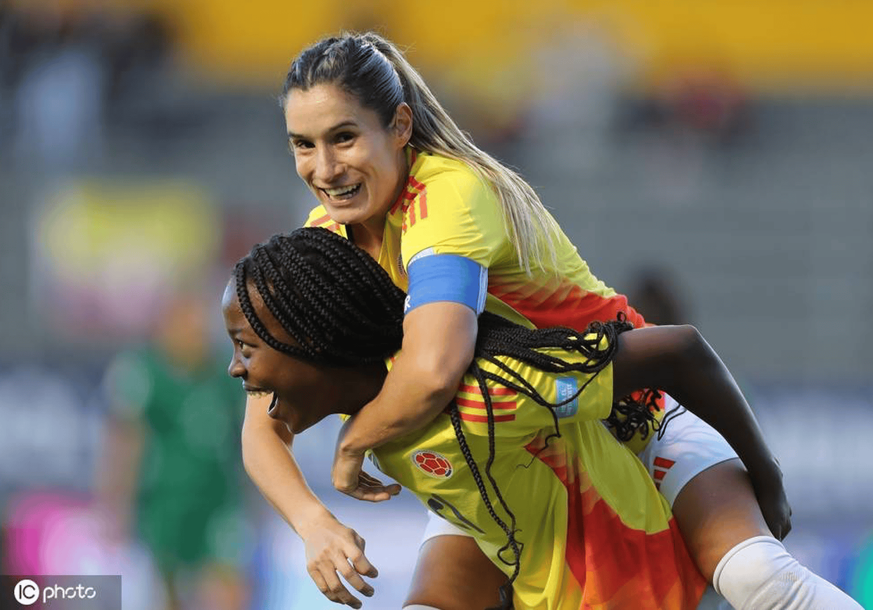 Kering-哥伦比亚女足再胜厄瓜多尔，晋级(哥伦比亚女足再胜厄瓜多尔,晋级了吗)